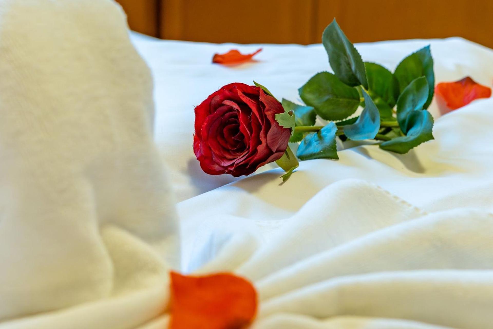 פץ' Hotel Barbakan מראה חיצוני תמונה